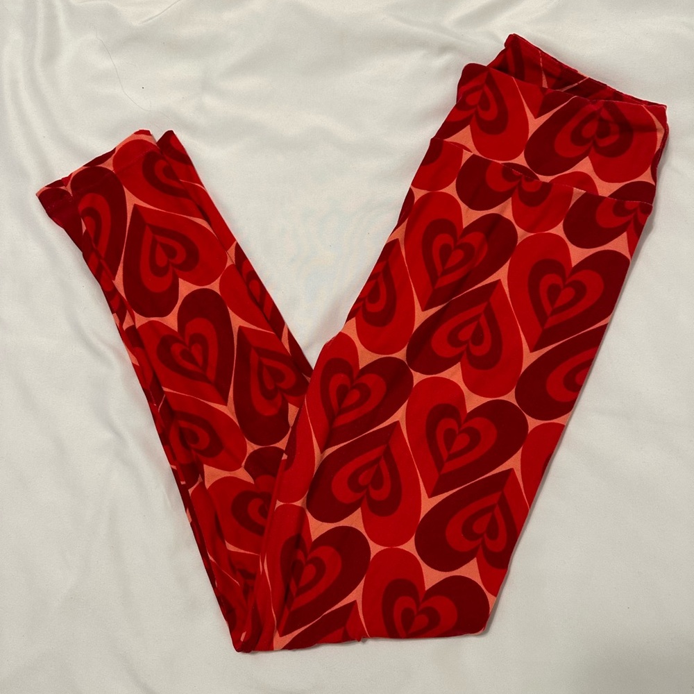 LulaRoe Valentines leggings | One size fits most ❤️💗❤️
